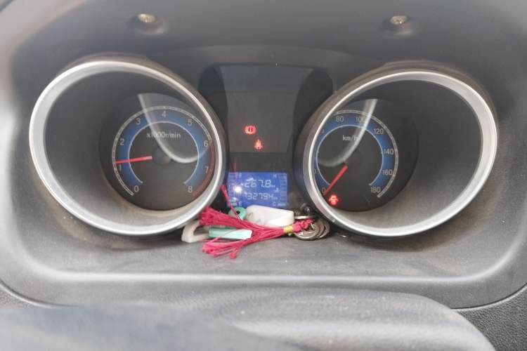 Used CHANGAN KAICHENG Ruixing M60 2020 1.5L Standard Version China VI 6-Seater DAM15KR Instrument Cluster