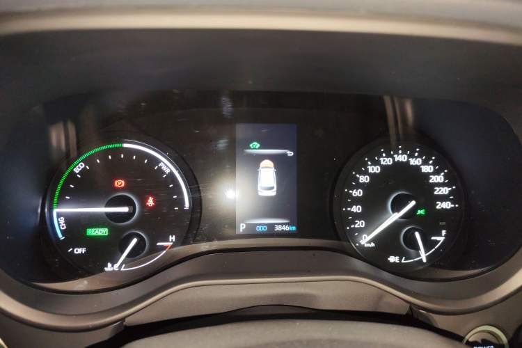 Used Toyota Sienna 2024 2.5L Hybrid Four-Wheel Drive Prestige Edition
