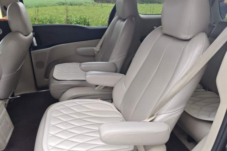 Used Buick GL8 2015 2.4L Luxury Business Premium Edition