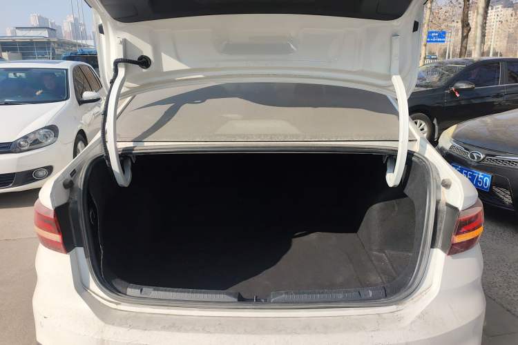 Used Volkswagen Lavida 2023 Revised 1.5L Automatic DeYi Edition