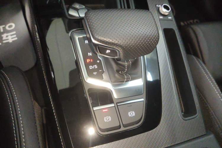 Used Audi Q5L 2024 40 TFSI Luxury Dynamic Edition
