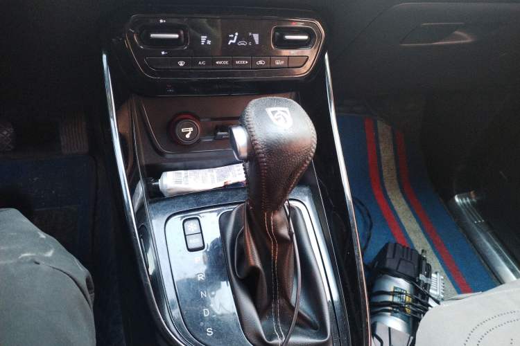 Used Baojun 530 2019 1.5T CVT Luxury Model 7 Seats China V Emission Standard
