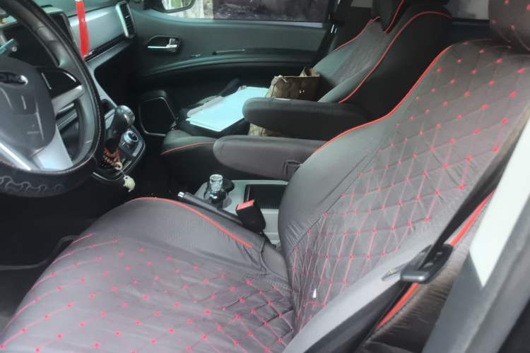 Used JAC Refine M4 2019 Business & Travel Series 2.0L Manual Speed Edition China VI Standard Left Front Seat