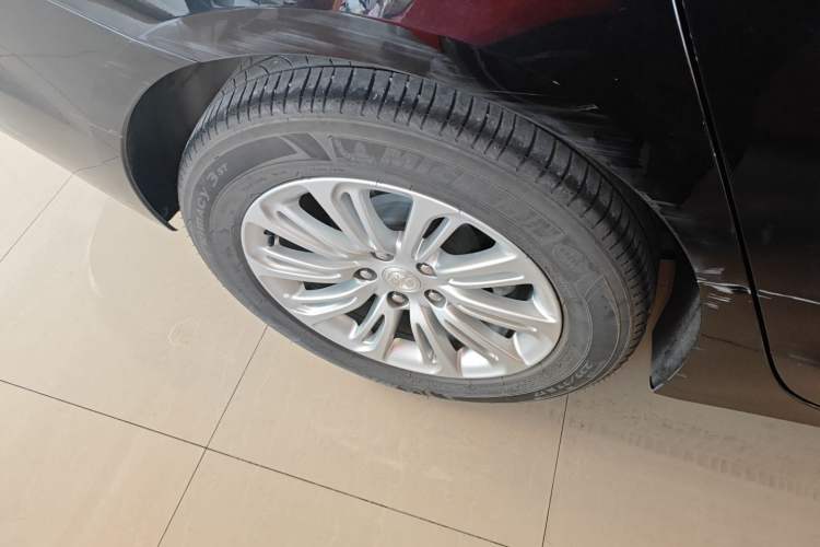 Used Buick LaCrosse 2018 30H Elite Edition