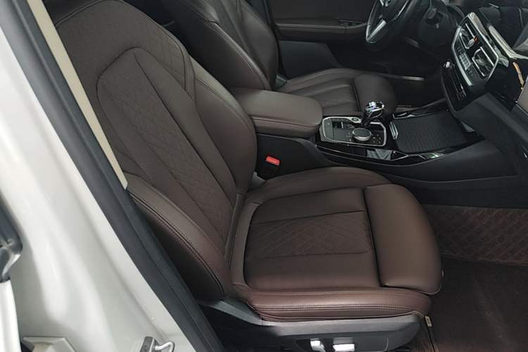 Used BMW iX3 2022 Leading Model
