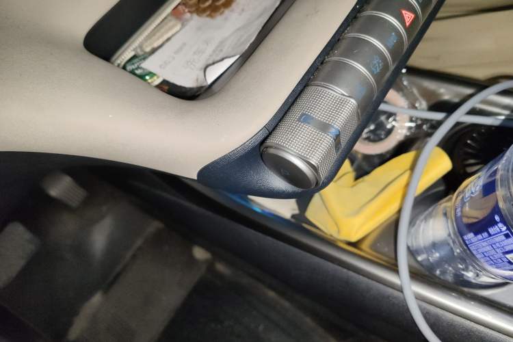 Used BYD Dolphin 2023 420 km Fashion Edition Gear Lever