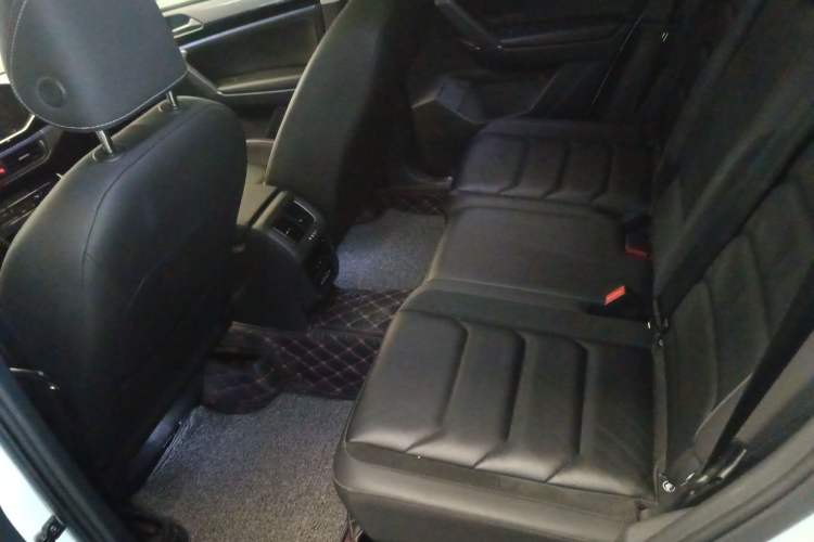 Used Volkswagen Tayron 2020 330TSI Two-Wheel Drive Luxury Smart Connectivity Version
