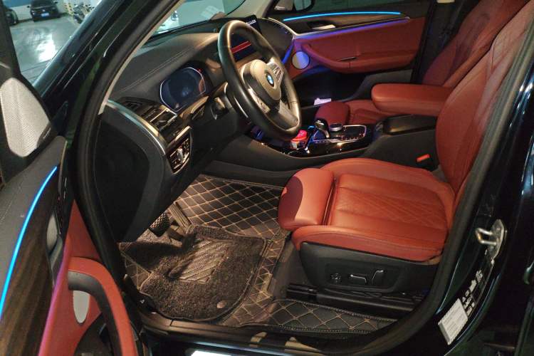 Used BMW X3 2023 Restyled xDrive30i Leading Edition M Night Sky Package Left Front Seat