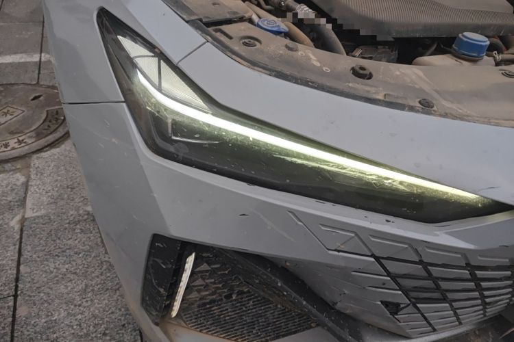 Used Changan UNI-V iDD 2023 ZhiDian iDD 1.5T 113km Smart & Fun Version