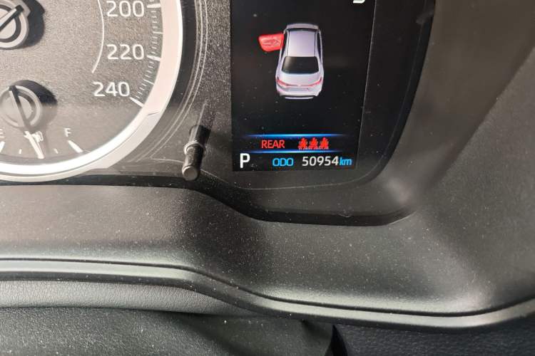 Used Toyota Levin 2019 185T CVT Luxury Edition China VI Standard
