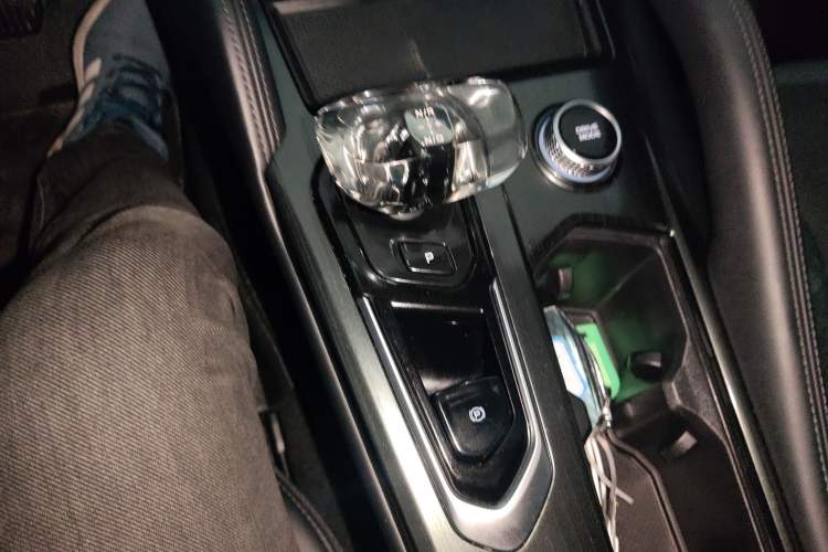 Used Geely Auto Monjaro L 2021 2.0TD DCT EVO Two-Wheel Drive Smart Luxury Version