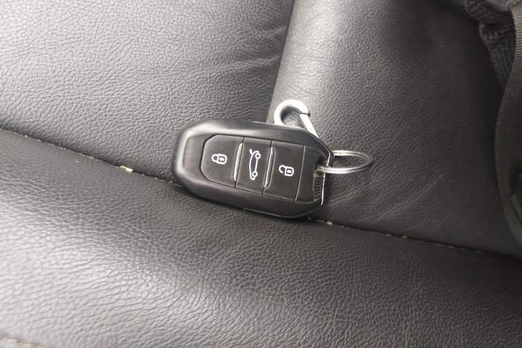 Used Citroen C4L 2014 1.6THP Intelligent Drive Automatic Dynamic Model