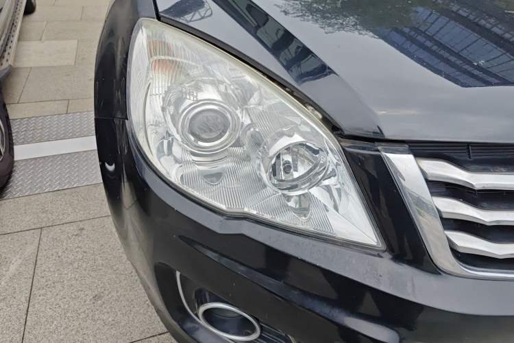 Used Haval H6 2016 Upgraded Model 1.5T Manual Two-Wheel Drive Elite Version
