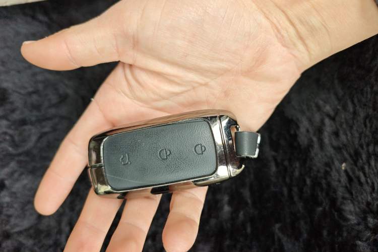 Used SAIC MAXUS G10 2016 2.0T Manual Elite Edition
