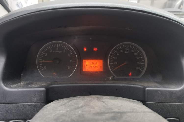 Used FORTHING Lingzhi 2016 M3L 1.6L 7-Seater Comfort Model
