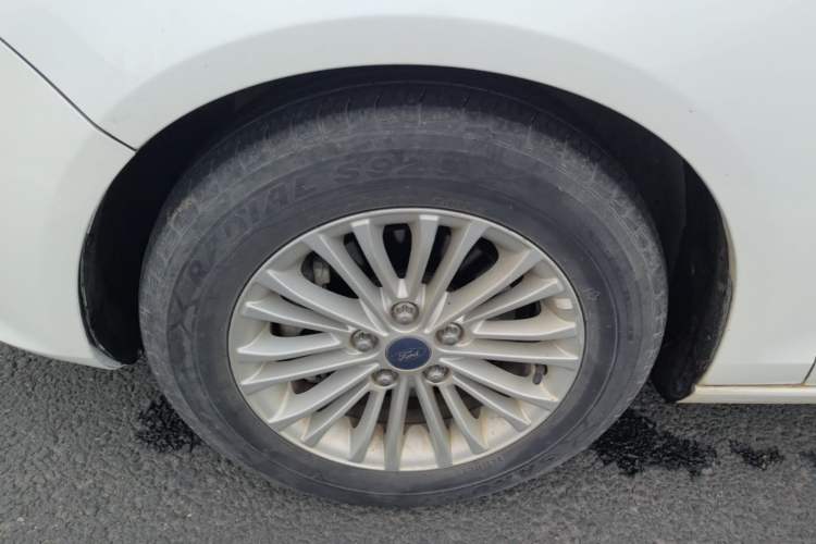 Used Ford Escort 2015 1.5L Automatic Comfort Edition