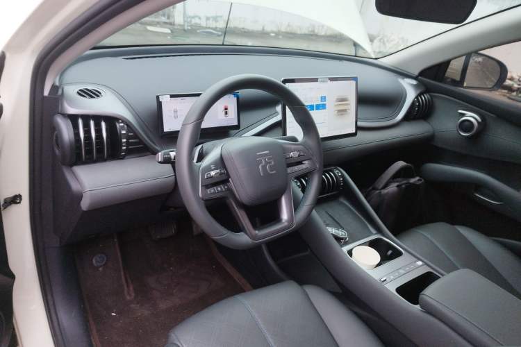 Used BYD Yuan PLUS 2025 Intelligent Driving Version 510 KM Beyond-Grade Edition
