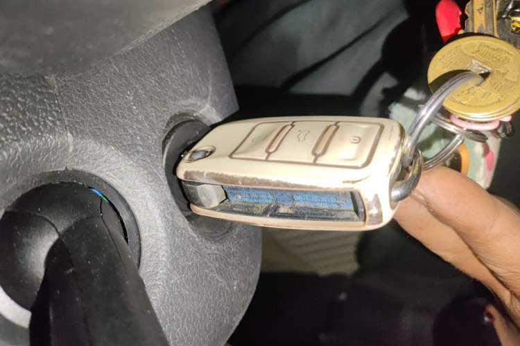 Used Volkswagen Polo 2016 1.4L Manual Fashion Model