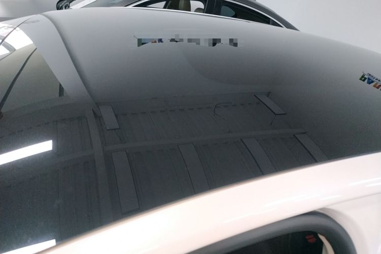 Used Volvo V40 2015 1.6T Zhiyi Edition Roof