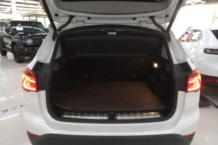 Used BMW X1 2018 sDrive18Li Luxury Model