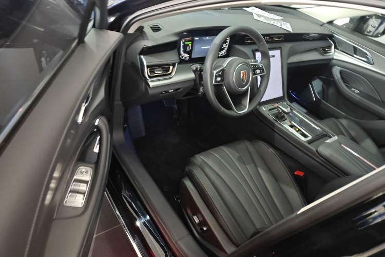 Used Hongqi H5 2024 1.5T DCT Smart Connect Flagship Edition
