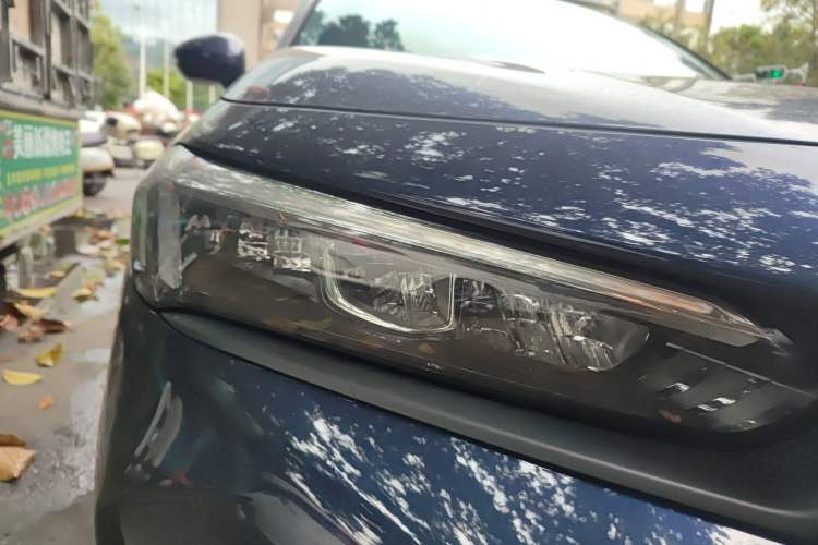 Used Honda Civic 2025 240TURBO CVT Smart & Fun Plus Right Front Headlight