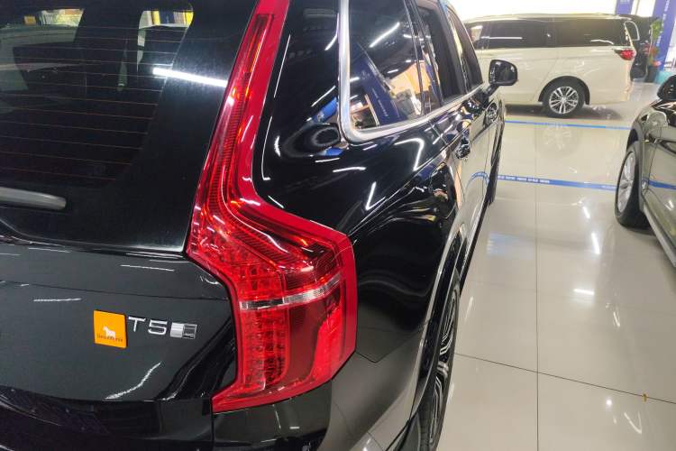 Used Volvo XC90 2020 T5 Smart Drive Luxury Edition 5 Seats
