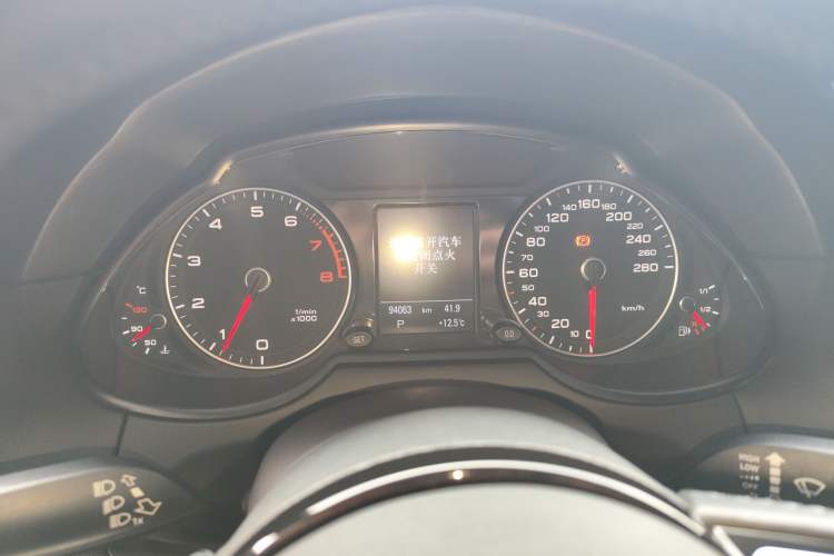 Used Audi Q5 2017 Plus 40 TFSI Technology Model