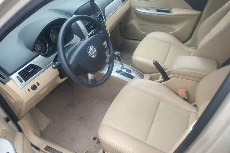 Used Buick Excelle 2013 1.5L Automatic Classic Model Driver Seat