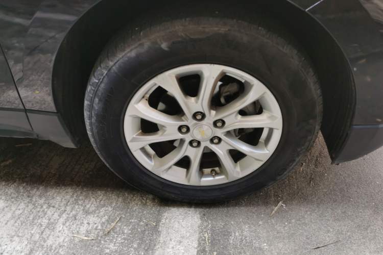 Used Chevrolet Equinox 2019 535T Automatic Lingjie Edition China VI Standard Right Front Wheel Hub