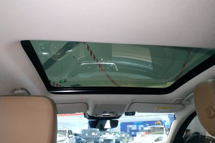 Used Jaguar XFL 2022 XFL 2.0T P250 Two-Wheel-Drive Prestige Luxury Edition
