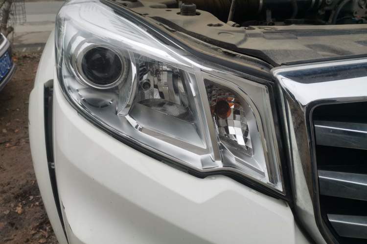 Used Great Wall Wingle 6 2017 2.4L Gasoline Two-Wheel Drive Elite Version 4G69