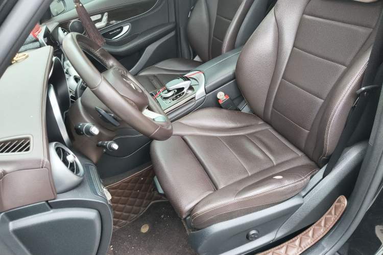 Used Mercedes-Benz GLC 2017 GLC 260 4MATIC Dynamic Edition