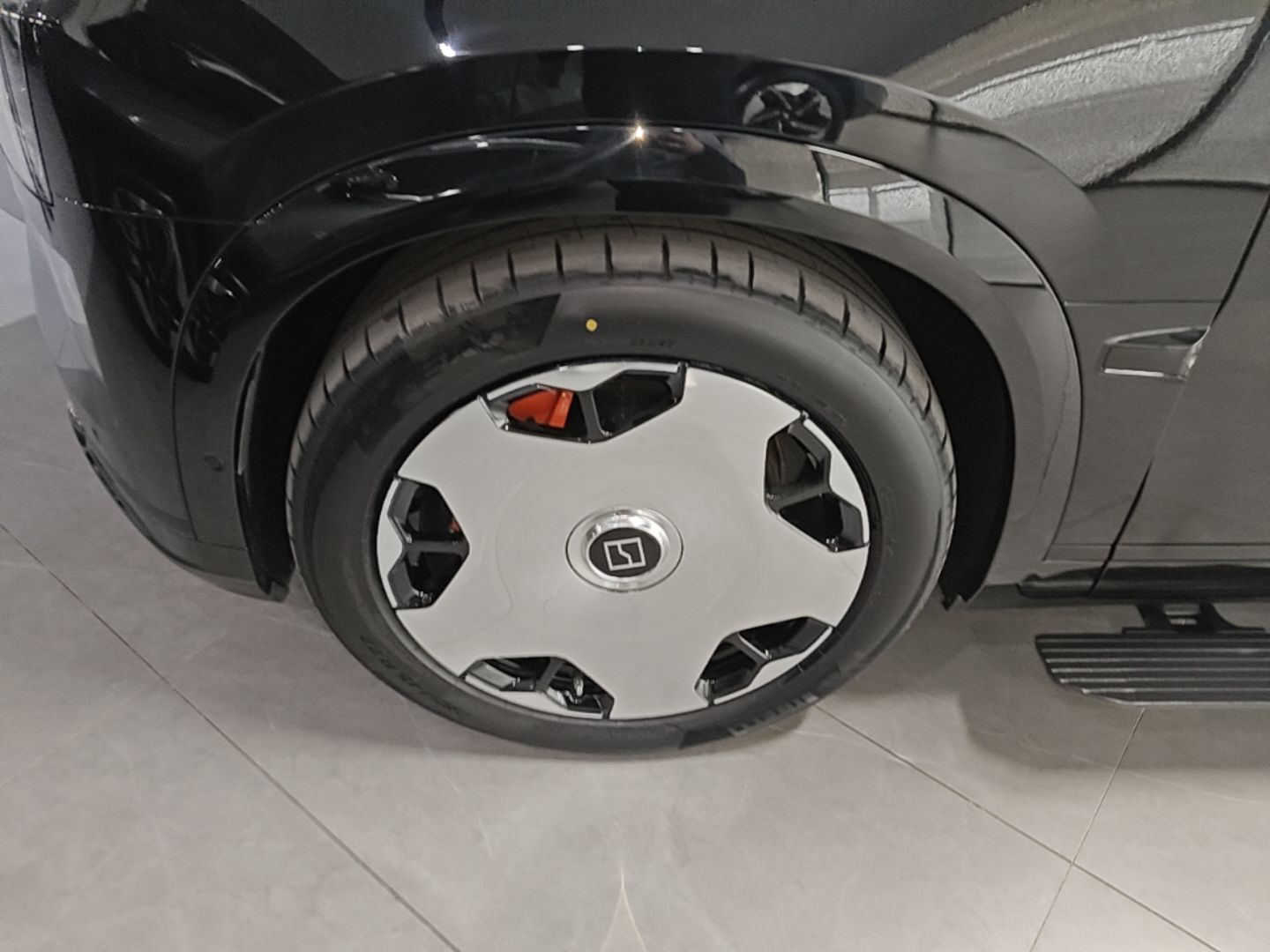 Zeekr 9X 2025 Ultra Edition 70kWh — снимка 10