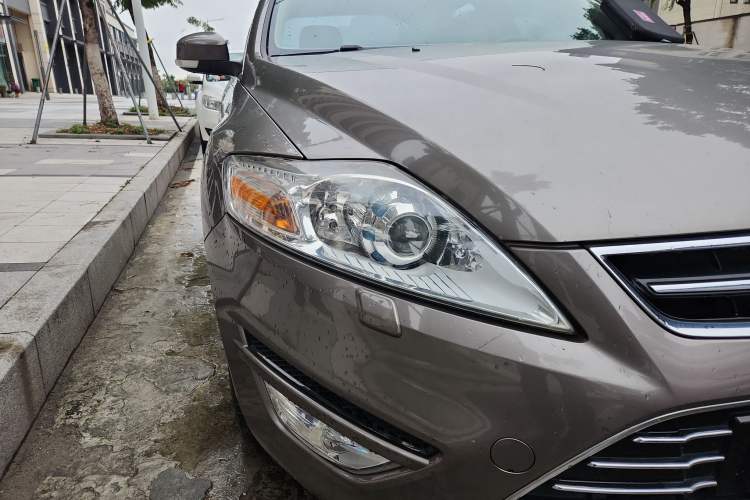 Used Ford Mondeo 2011 2.0L GTDi 200 Luxury Edition