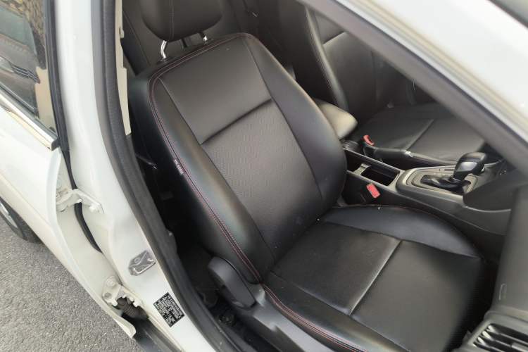 Used Ford Focus 2018 Hatchback Classic 1.6L Automatic Comfort Plus SmartDrive Edition