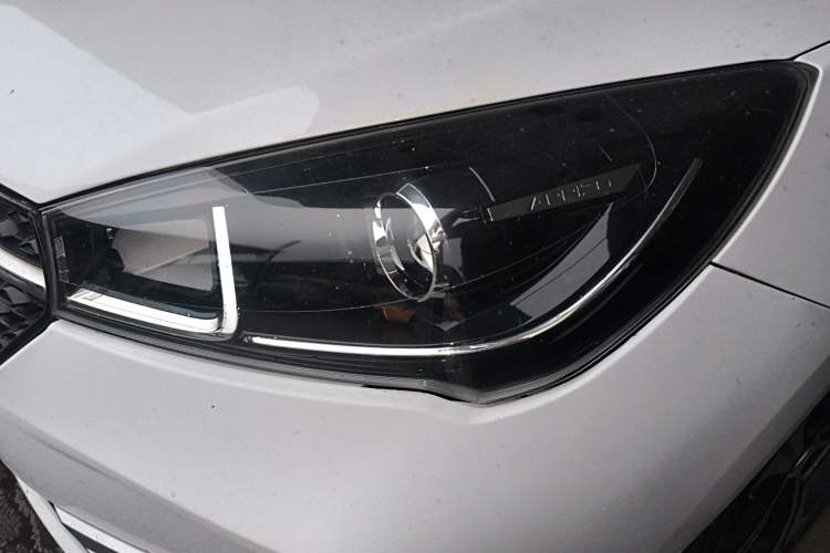 Used Chery Arrizo 5 2019 Revised PRO 1.5L CVT Youth Edition China VI Standard Left Front Headlight