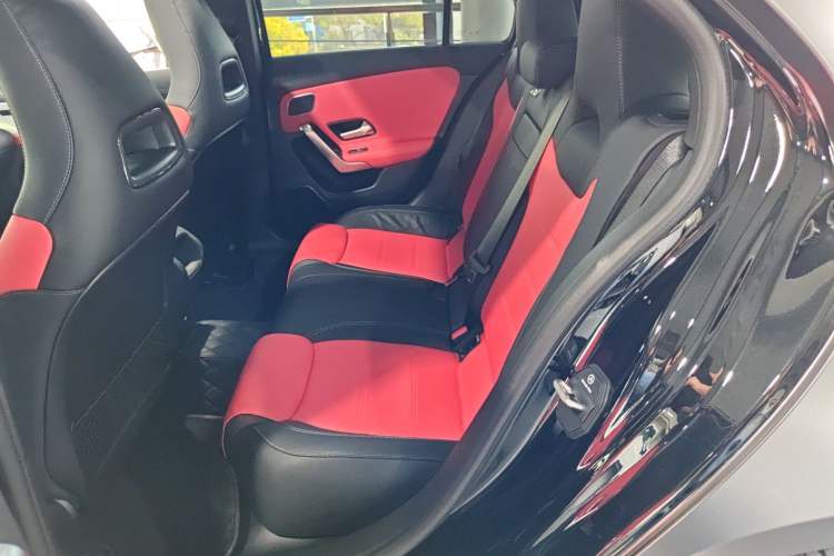 Used Mercedes-Benz A AMG 2025 AMG A 35 4MATIC Left Rear Seat