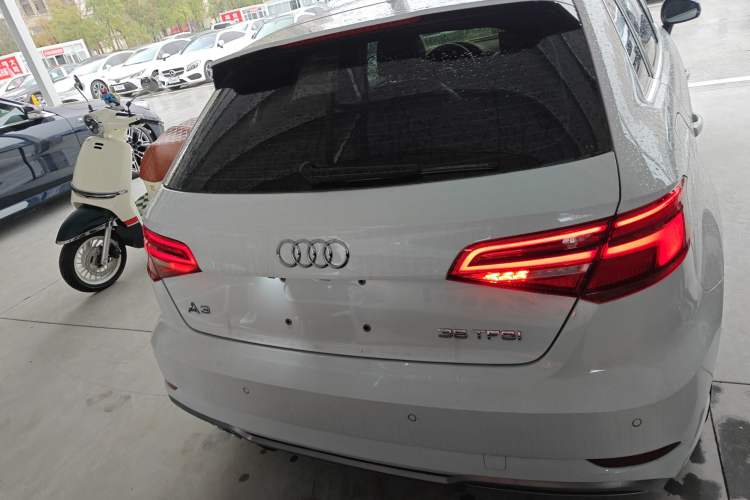Used Audi A3 2020 Sportback 35 TFSI Fashion Edition China VI Emission Standard
