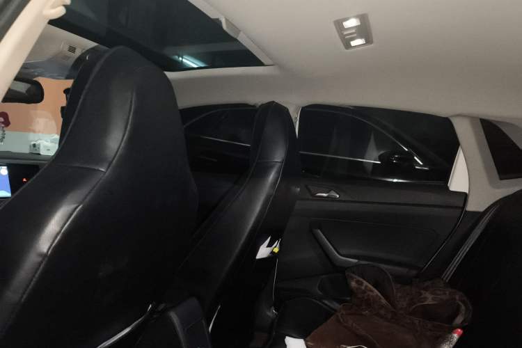 Used Volkswagen Polo 2019 Plus 1.5L Automatic Panoramic Enjoyment Edition Headliner