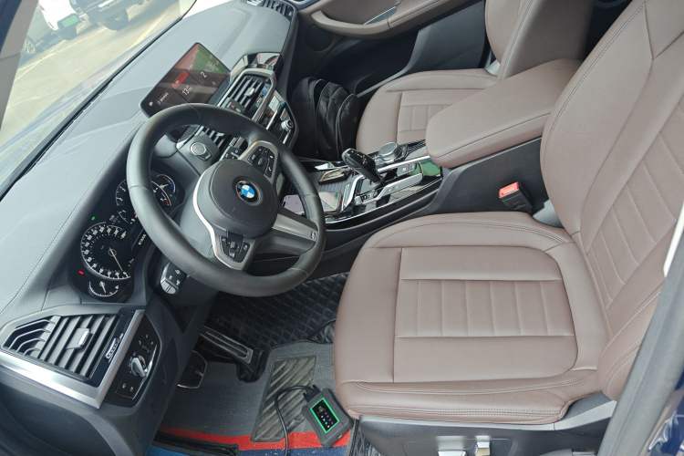 Used BMW X3 2018 xDrive25i M Sport Package China VI Left Front Seat