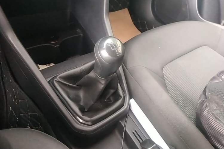 Used Volkswagen Jetta 2019 Dream Edition 1.4L Manual Fashion Version
