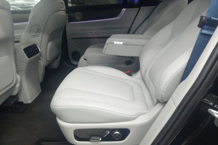 Used Hima AITO M9 2024 Range-Extended Ultra Version 42 kWh 6-Seater Model