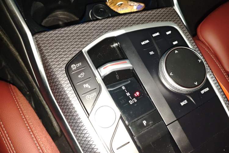 Used BMW 3 Series 2024 325Li M Sport Night Edition Package Gear Lever
