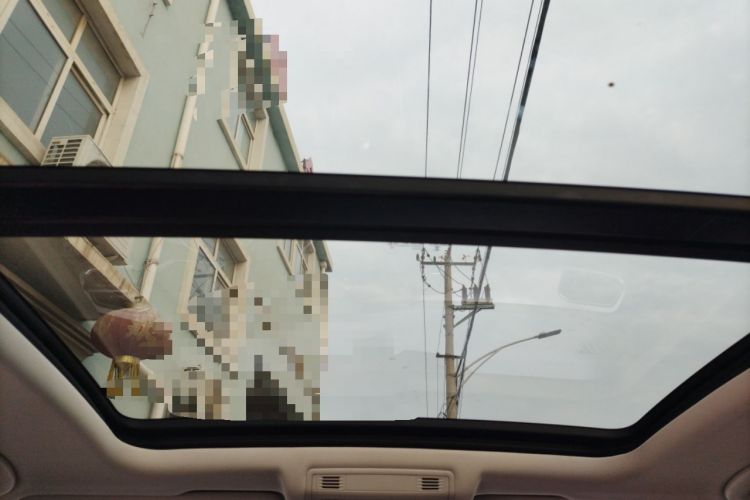 Used Volkswagen T-ROC 2021 280TSI DSG Two-Wheel Drive Elite Connect Edition