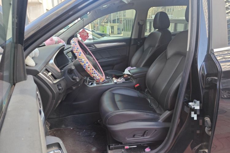 Used Roewe RX5 2018 20T Two-Wheel Drive Automatic Internet Smart Luxury Edition
