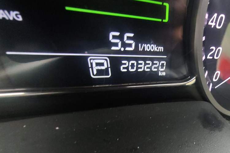 Used Nissan Sylphy 2016 1.6 XL CVT Luxury Edition Odometer Close Up