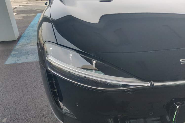 Used Hima Stelato S9 2025 Extended-Range Ultra Right Front Headlight