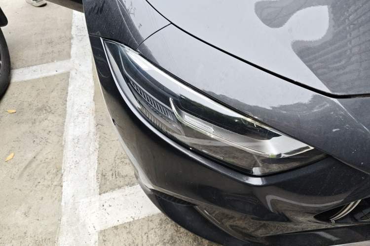 Used Mercedes-Benz CLS 2018 CLS 300 Dynamic Edition Right Front Headlight