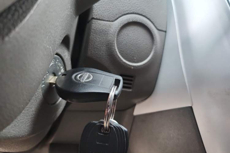 Used Nissan Sunny 2015 1.5XE Manual Comfort Edition